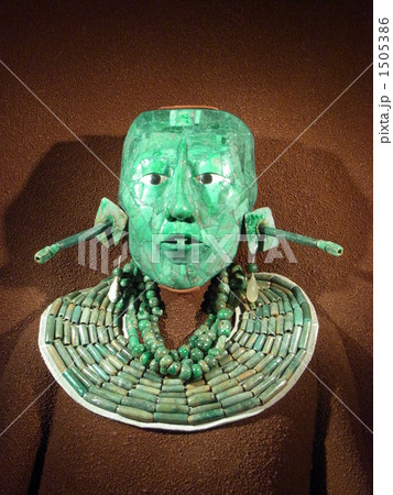 マヤ文明 パカル王 翡翠の面 遺跡の写真素材 - PIXTA