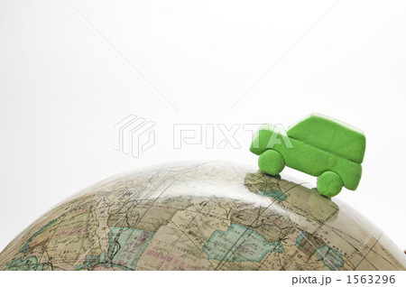 紙粘土の車の写真素材