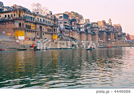 250px-Varanasi_collage.png