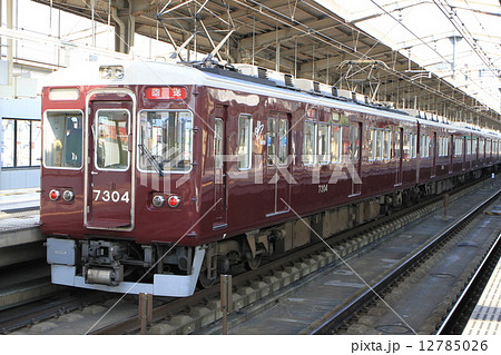 阪急 電車 京都線 回送の写真素材