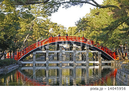 住吉反橋 太鼓橋 商売繁盛 大阪市の写真素材