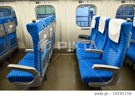 座席 新幹線 車内 青の写真素材 - PIXTA