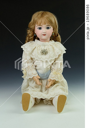 フランス人形 アンティーク エデンベベ フランスの写真素材