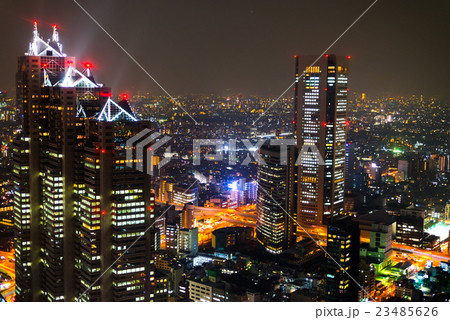 夜景 新宿 都庁 東京砂漠の写真素材