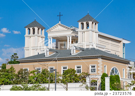 海辺の教会の写真素材