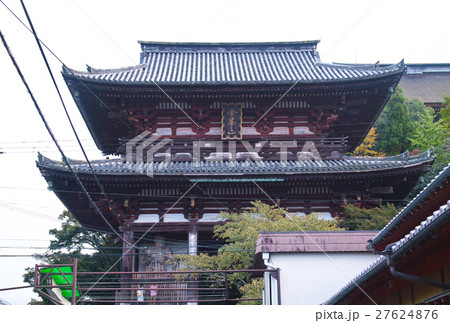 金峯山寺二王門の写真素材