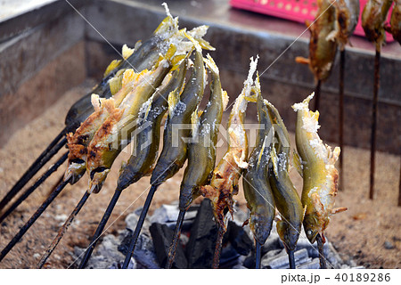 鮎の塩焼きの屋台の写真素材