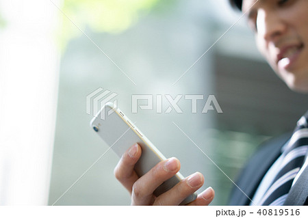 スマホ スマートフォン の写真素材集 ピクスタ
