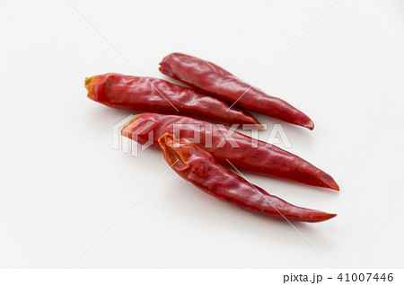 鷹の爪 食べ物の写真素材