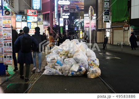 ゴミ溜めの写真素材