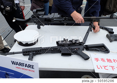 スナイパーライフルの写真素材