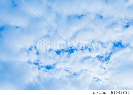 しらす雲の写真素材