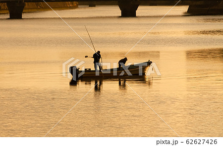 和船 舟 自然 川漁師の写真素材