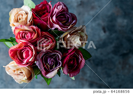 ブーケ 造花 花束 フェイクフラワーの写真素材