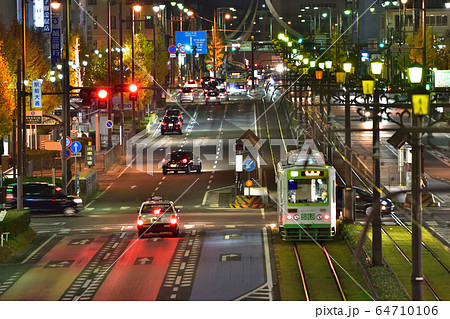 愛知県豊橋駅 夜の写真素材