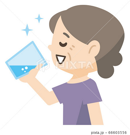 高齢者 女性 水 飲むのイラスト素材