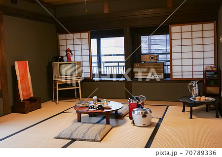 ★決算特価商品★ 木造 日本家屋 アンティーク PIXTA - 室内の写真素材 釜