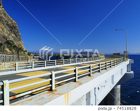 石部海上橋の写真素材