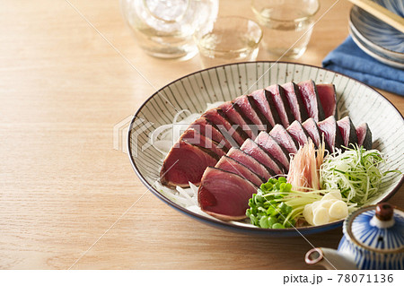 かつおのたたきの写真素材