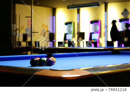 ビリヤードの写真素材集 ピクスタ