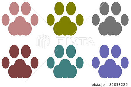 肉球 足形 足跡 犬のイラスト素材