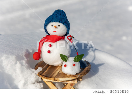 雪ダルマ ゆきうさぎ 冬 白ウサギの写真素材 - PIXTA