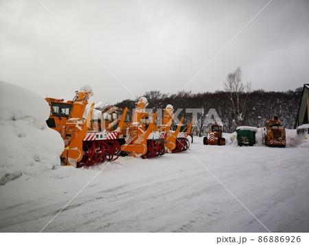 除雪車 除雪 寒冷地 ロータリー除雪車の写真素材 除雪車 除雪 寒冷地 ロータリー除雪車の写真素材