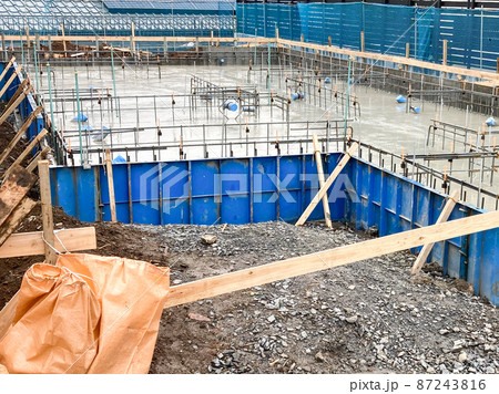 戸建て住宅の基礎工事の現場