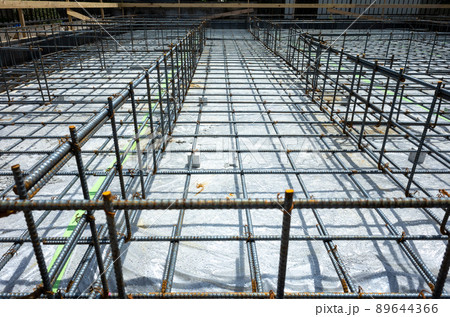 戸建て住宅の基礎工事現場のイメージ