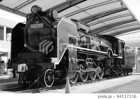 蒸気機関車 モノクロ 列車 白黒の写真素材 - PIXTA