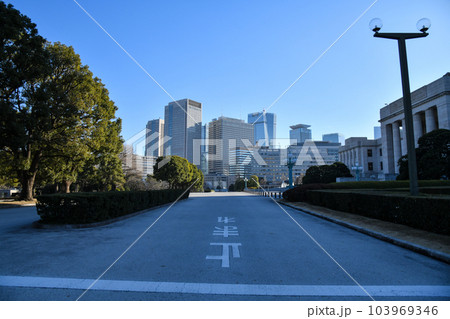 国会議事堂から眺める霞ヶ関のビル群