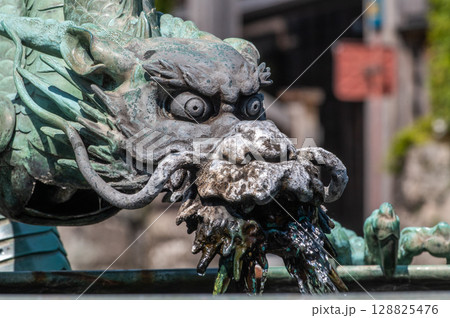 龍銅像 龍の銅像 写真素材 2333422 -
